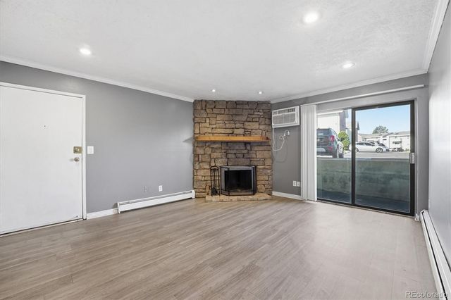 10150 E Virginia Avenue 6-104, Denver, CO 80247