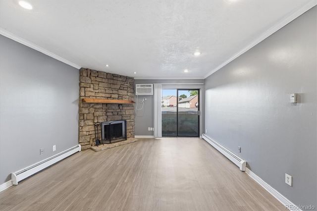 10150 E Virginia Avenue 6-104, Denver, CO 80247
