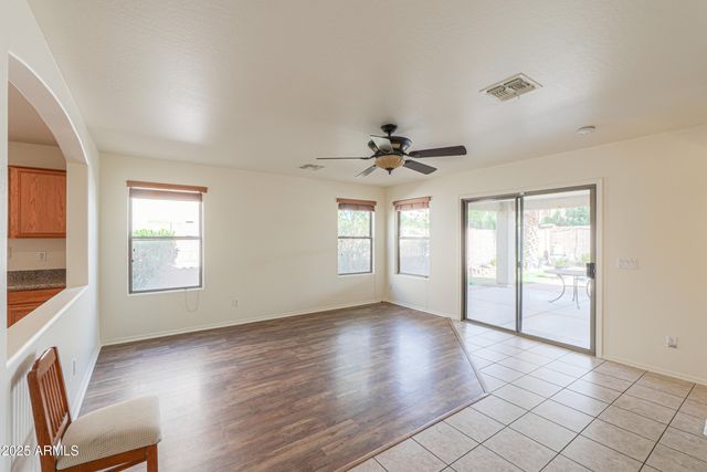 1522 N DESERT WILLOW Avenue, Casa Grande, AZ 85122