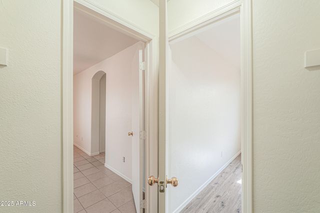 1522 N DESERT WILLOW Avenue, Casa Grande, AZ 85122