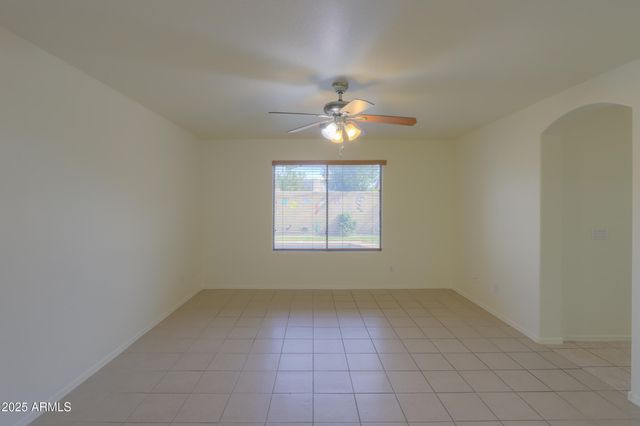 1522 N DESERT WILLOW Avenue, Casa Grande, AZ 85122