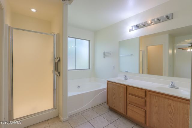 1522 N DESERT WILLOW Avenue, Casa Grande, AZ 85122