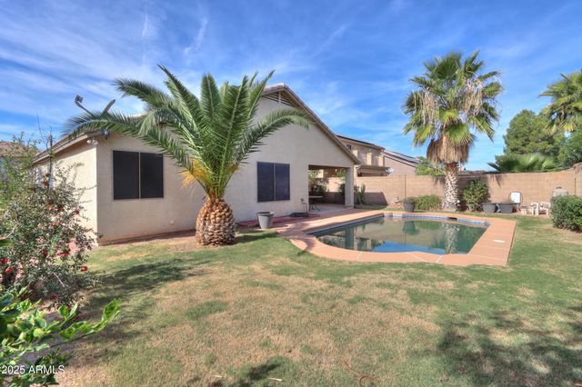 1522 N DESERT WILLOW Avenue, Casa Grande, AZ 85122