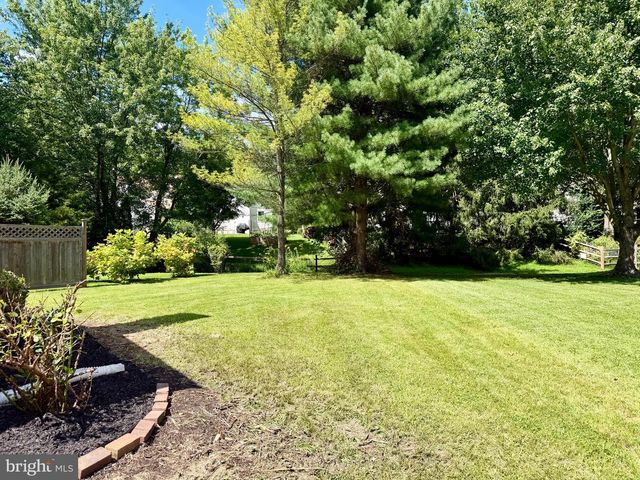 3580 WINDRIDGE DR, Doylestown, PA 18902