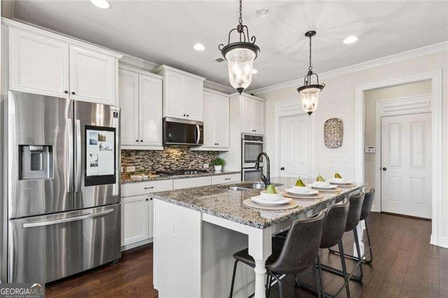 7290 Jamestown Drive, Alpharetta, GA 30005
