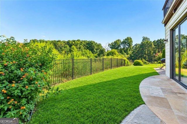 7290 Jamestown Drive, Alpharetta, GA 30005