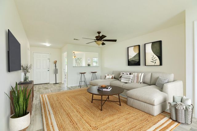 5061 Hauna Lane, Dickinson, TX 77539