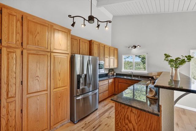 5980 French Creek Rd, Shingle Springs, CA 95682