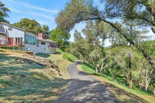 5980 French Creek Rd, Shingle Springs, CA 95682