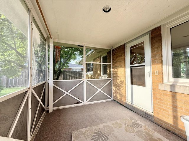 6618 43rd AVENUE, Kenosha, WI 53142