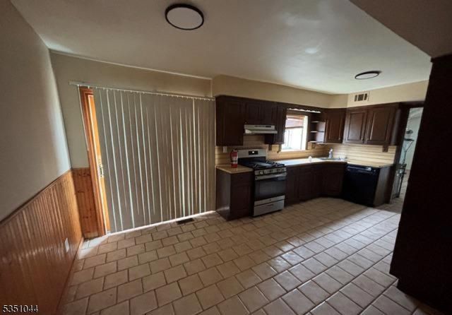 199 Berger St, Franklin Twp., NJ 08873