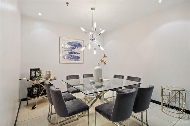 813 Travis Street 203, Mission, TX 78572