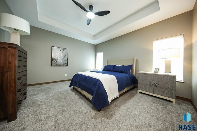2405 N Main Ave, Tea, SD 57064