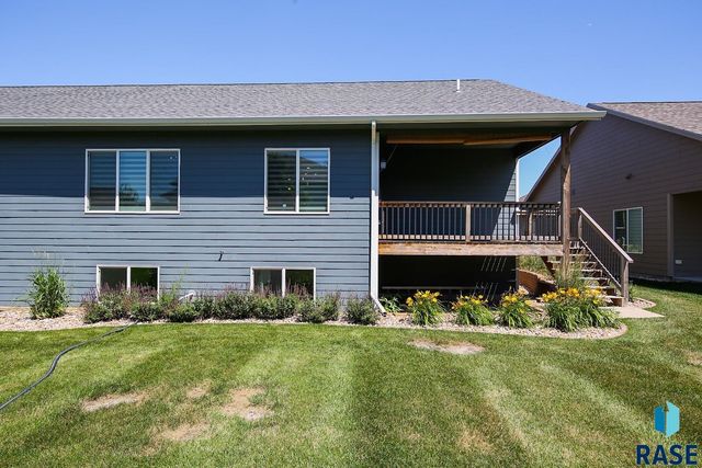 2405 N Main Ave, Tea, SD 57064
