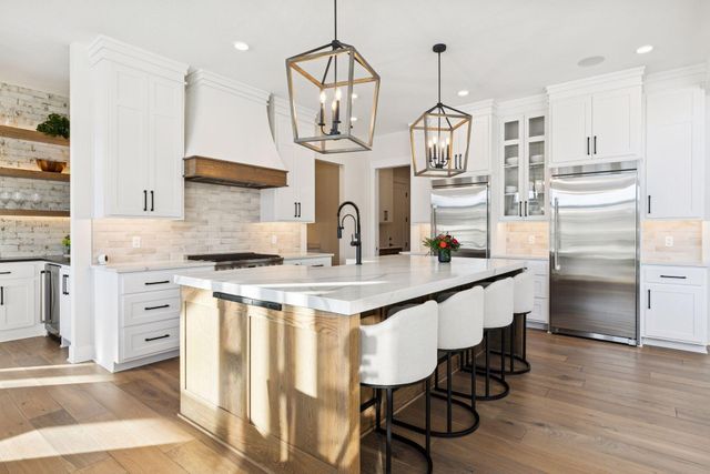 5671 Oakridge Trail S, Afton, MN 55001