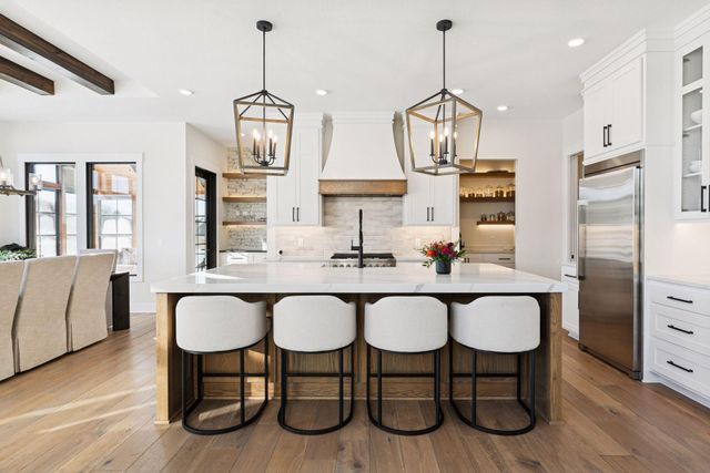 5671 Oakridge Trail S, Afton, MN 55001