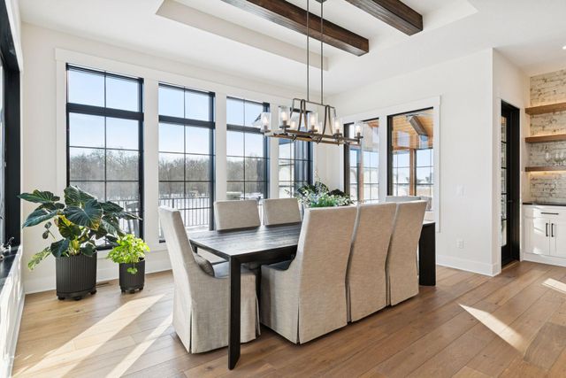 5671 Oakridge Trail S, Afton, MN 55001