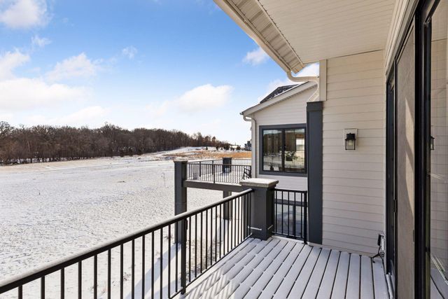 5671 Oakridge Trail S, Afton, MN 55001