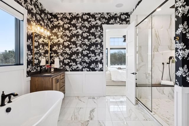 5671 Oakridge Trail S, Afton, MN 55001