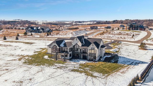 5671 Oakridge Trail S, Afton, MN 55001