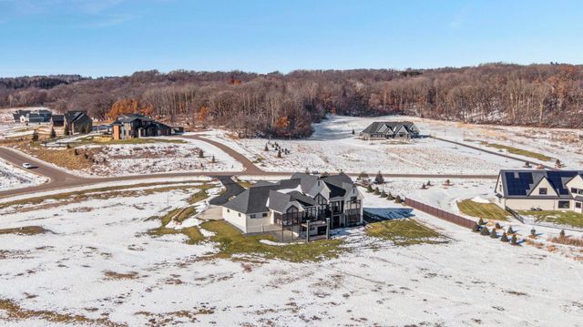 5671 Oakridge Trail S, Afton, MN 55001