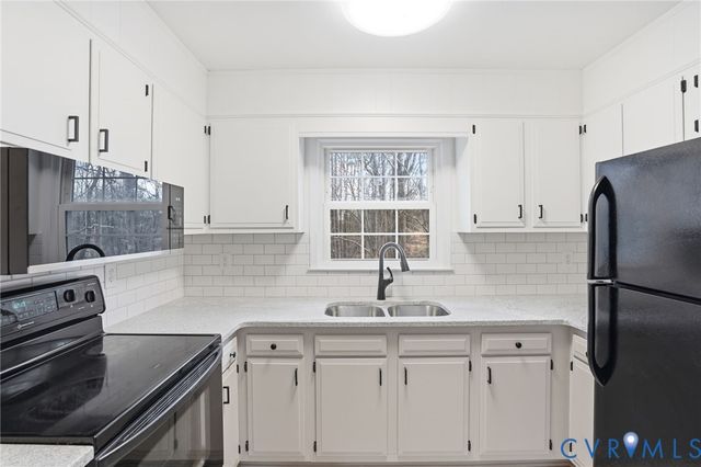 3488 Jefferson Landing Rd, Powhatan, VA 23139