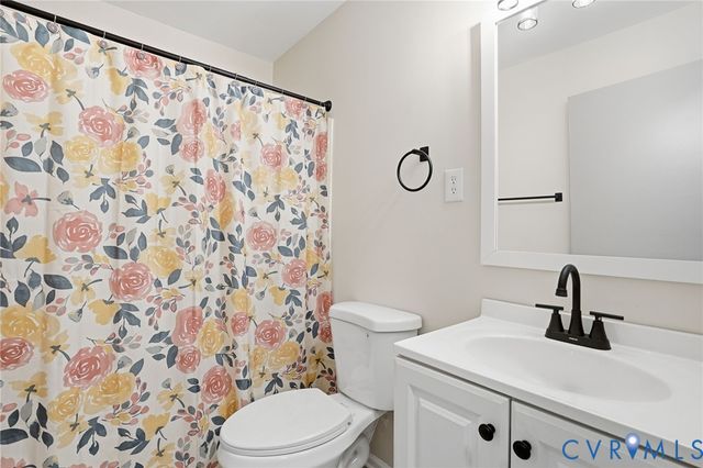 3488 Jefferson Landing Rd, Powhatan, VA 23139