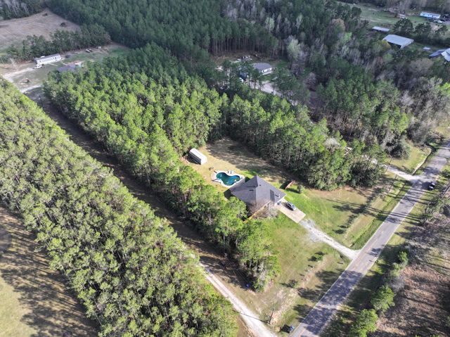 467 Alcock Rd, Longville, LA 70652