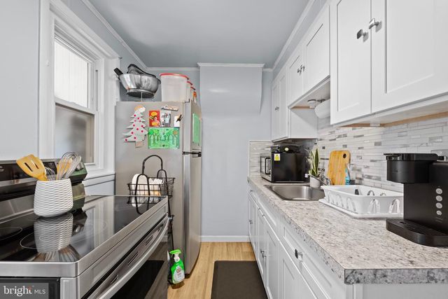 1038 W GREEN ST, Allentown, PA 18102