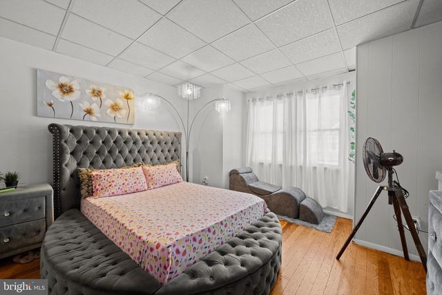 1038 W GREEN ST, Allentown, PA 18102