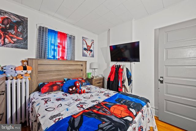 1038 W GREEN ST, Allentown, PA 18102