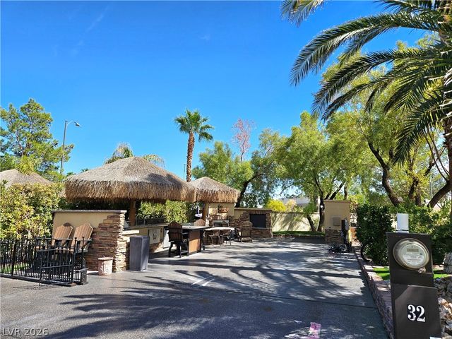 8175 Arville Street 32, Las Vegas, NV 89139