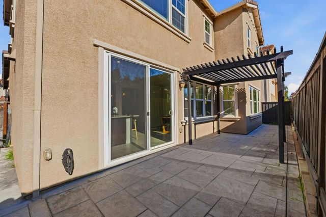 1512 Hayden Street, Hayward, CA 94545