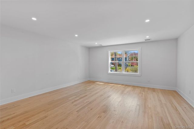 561 King Street, Port Chester, NY 10573