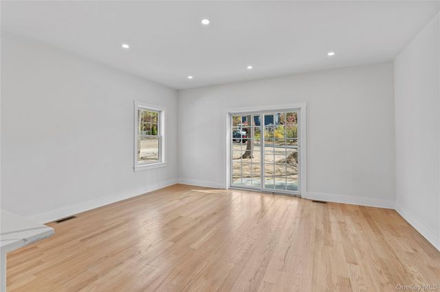 561 King Street, Port Chester, NY 10573