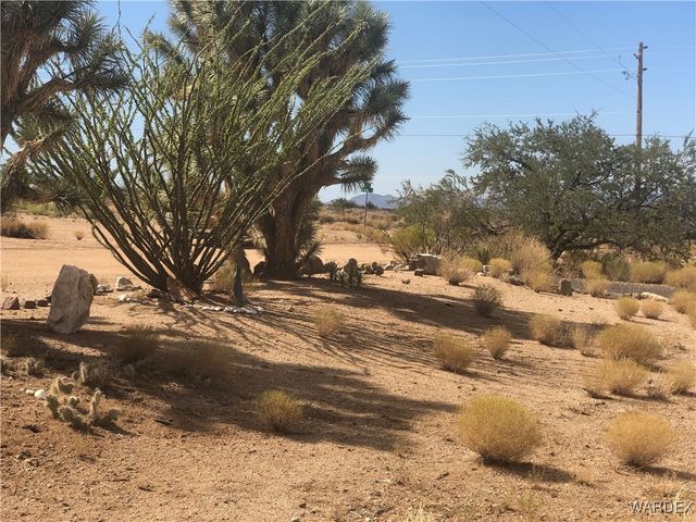 10210 N Boulder Road, Kingman, AZ 86401