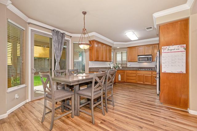 1969 Sevilla Dr, Roseville, CA 95747