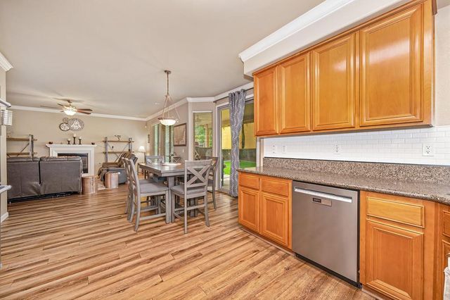 1969 Sevilla Dr, Roseville, CA 95747
