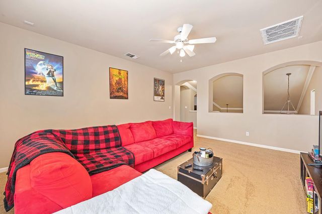 1969 Sevilla Dr, Roseville, CA 95747