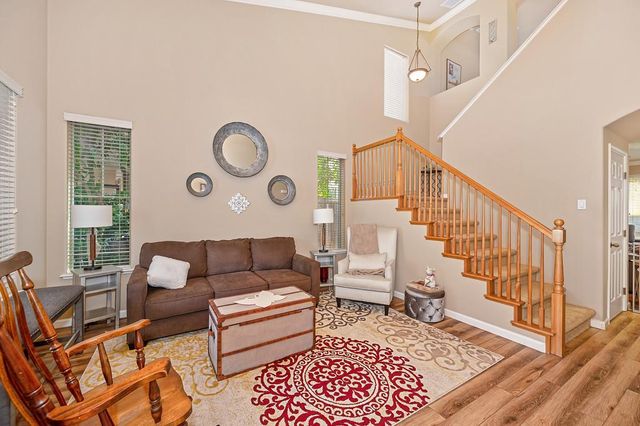 1969 Sevilla Dr, Roseville, CA 95747