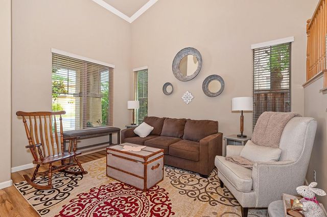 1969 Sevilla Dr, Roseville, CA 95747