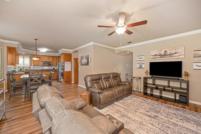 1969 Sevilla Dr, Roseville, CA 95747