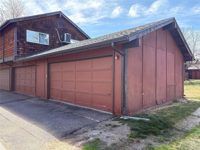 1273 S Crystal Way, Aurora, CO 80012