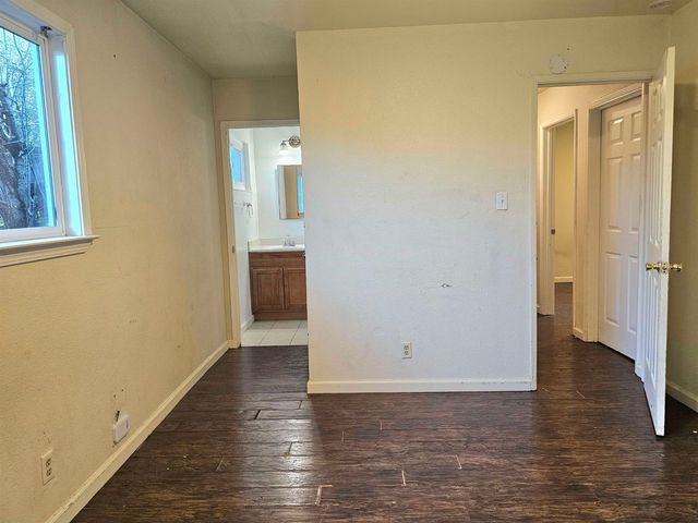 2443 Grande Vista Ave, Oakland, CA 94601