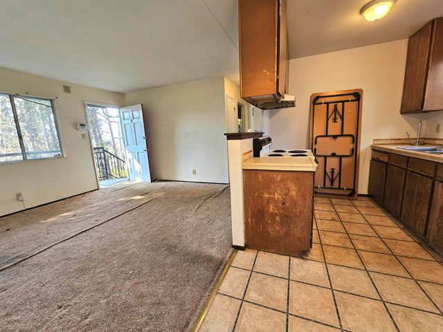 2443 Grande Vista Ave, Oakland, CA 94601