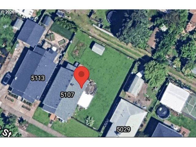 5107 N VANDERBILT St, Portland, OR 97203