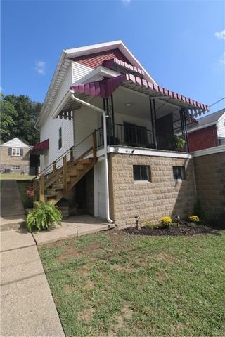 449 Spring St, Centerville, PA 15358