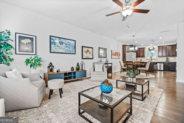 2523 Hedgeway Circle, Kennesaw, GA 30144