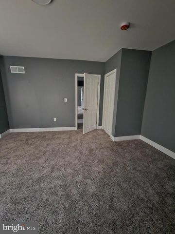 48 OLD LANCASTER RD, Devon, PA 19333