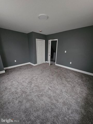 48 OLD LANCASTER RD, Devon, PA 19333